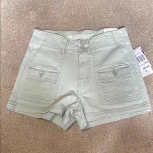 Wallflower Sage Green The Flirty Curve High Rise Shorty Shorts Size 24
